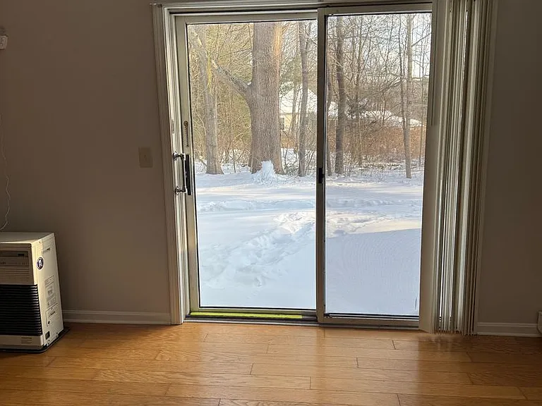 9 & 11 Oakview Dr. — Photo 9