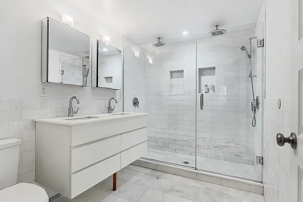 Sold by Compass | media 6