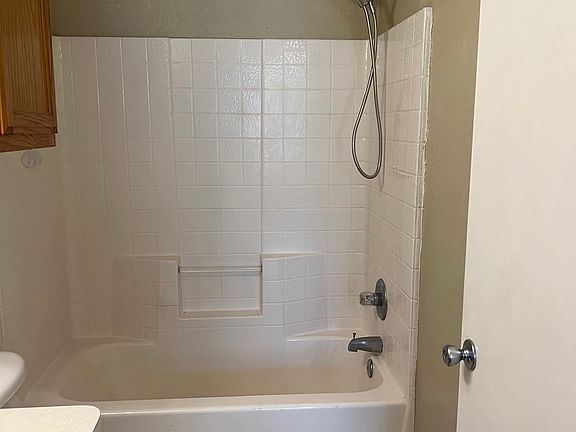 4th image of 3008 Comanche Ave Unit A