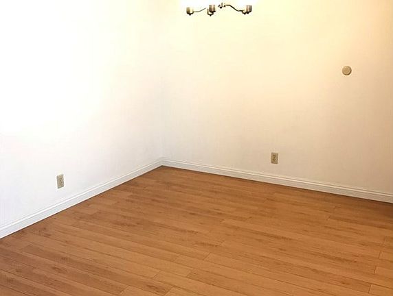 5th image of 1817 Delta Ave