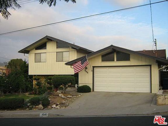 3rd image of 4540 El Reposo Dr