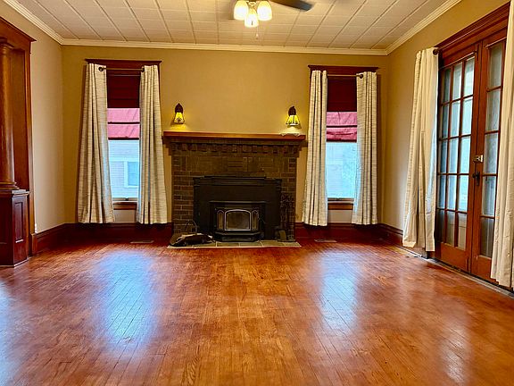 5th image of 1010 Walnut St