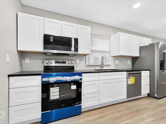 4th image of 5802 E 18th St
