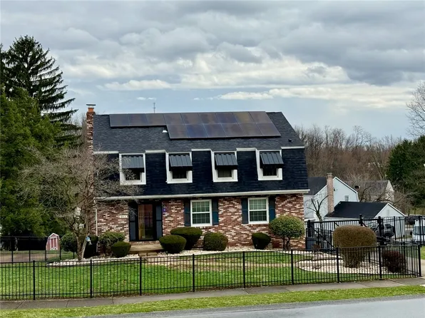 353 Willow Hedge Dr, Monroeville, PA 15146