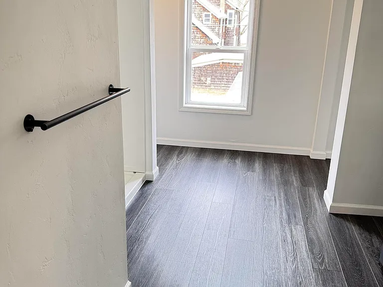 332 2nd St #332 — Photo 24