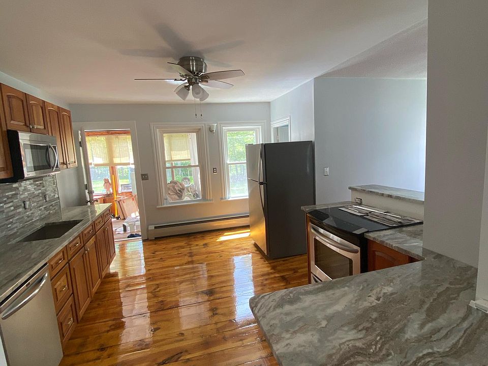 1st image of 105 East Ave