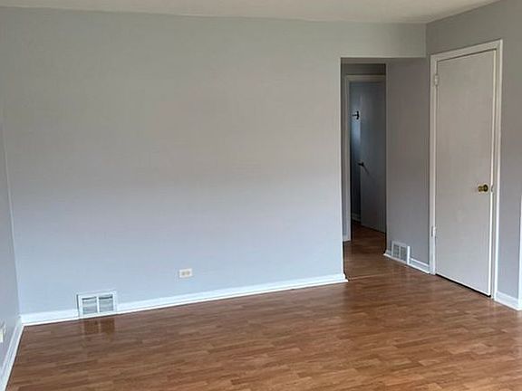 4th image of 40 W Judith Ann Dr #16