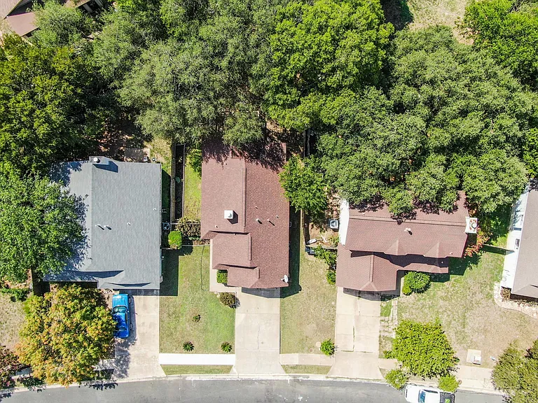 12004 Thompkins Dr — Photo 18