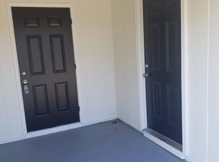 214 60th Avenue Dr W, Bradenton, FL 34207