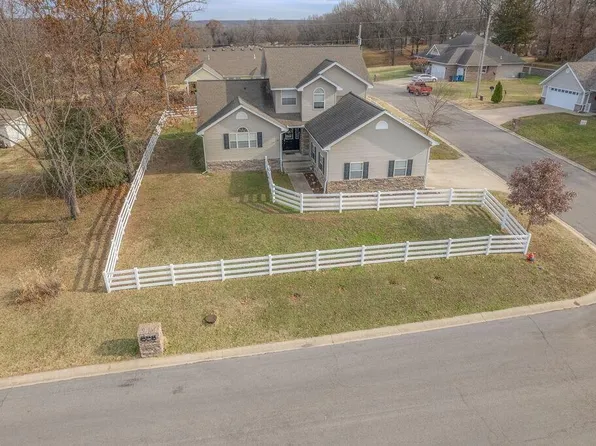 1331 Fox Ridge Lane, Neosho, MO 64850