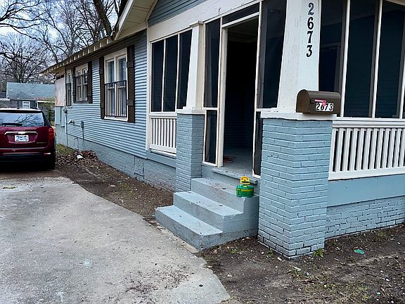 3rd image of 2673 Kimball Ave