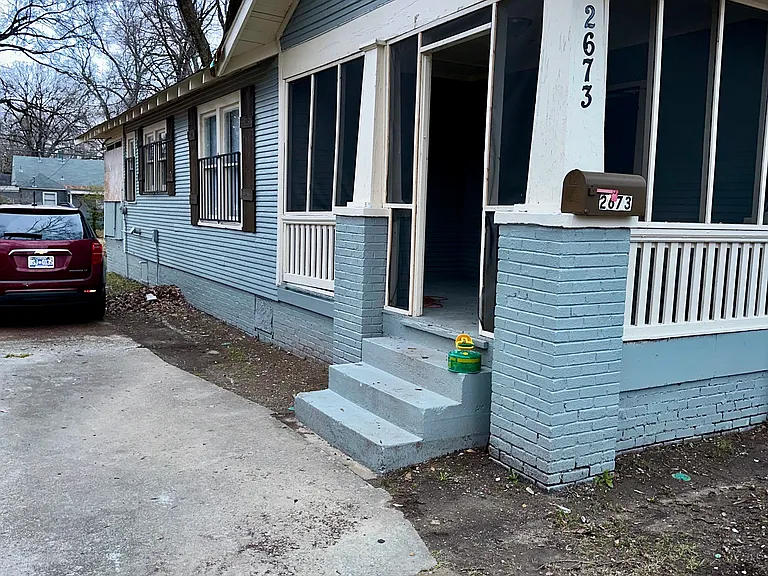 2673 Kimball Ave — Photo 3
