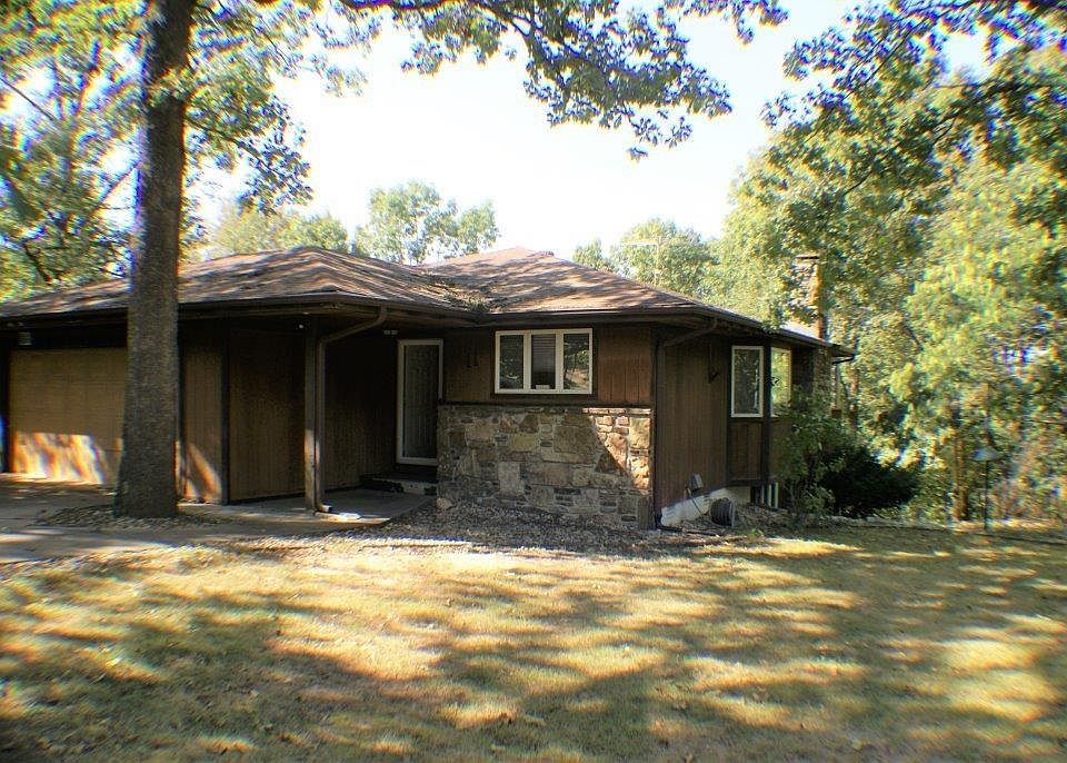 1st image of 11 McKenzie Dr