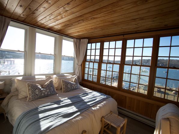 (undisclosed Address)