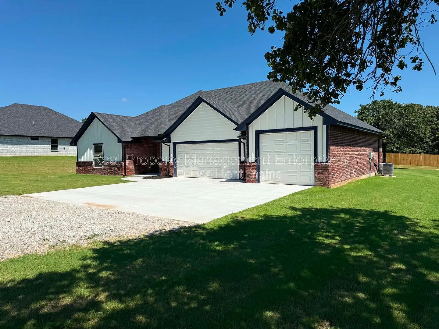 5 bed, 3.0 bath, 1857 sqft, $2,399 — Photo 1