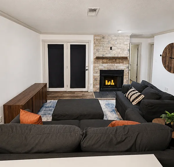 1310 Westheimer Rd #209 — Photo 2