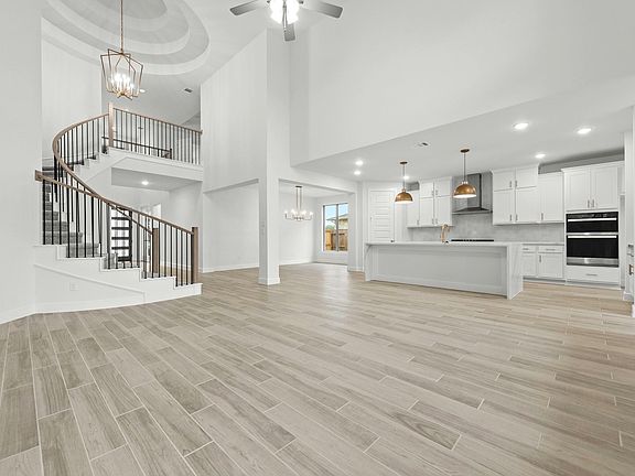 4th image of 26702 Steradian Lake Ln
