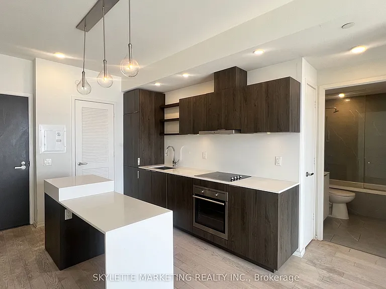16 Bonnycastle St #2807 — Photo 4