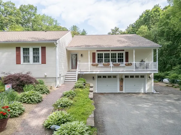 120 1/2 Lowell Rd Unit A, Pepperell, MA 01463