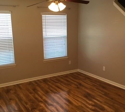 4th image of 5247 Adrian Orchard Dr