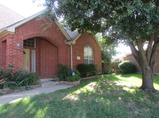 101 Hunters Ct, McKinney, TX 75072