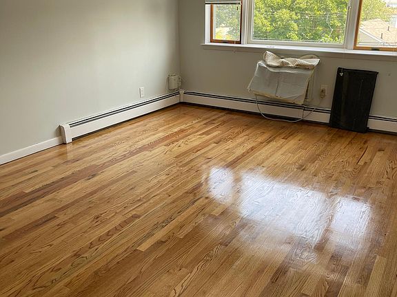 3rd image of 1519 Ohm Ave #2