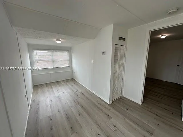 274 E 9th St #4 — Photo 8