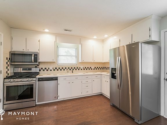 5th image of 11236 Kingfisher Dr