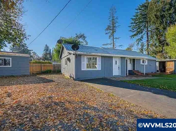 9272 Hallelujah Dr NE, Salem, OR 97305
