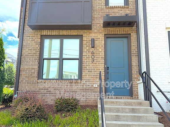 2nd image of 607 W Tremont Ave