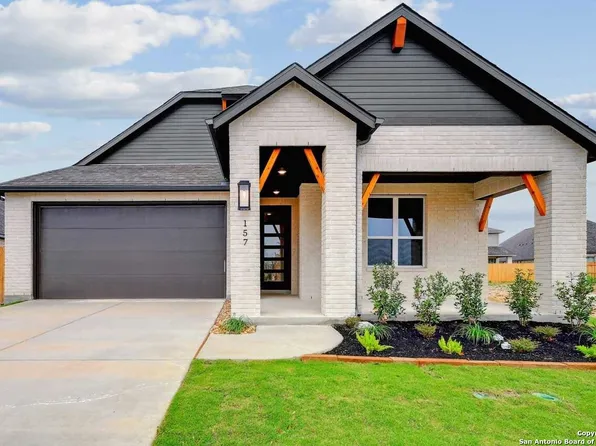 157 Laurel Oak, Castroville, TX 78009