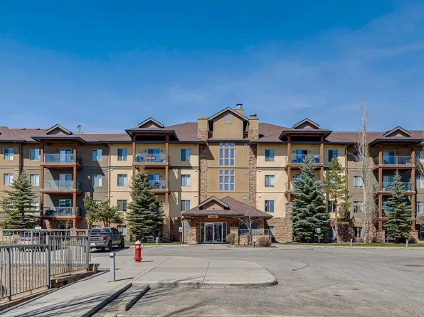 92 Crystal Shores Rd #4309, Okotoks, AB T1S 2N1