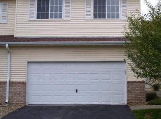 1006 Willow Trl, Farmington, MN 55024