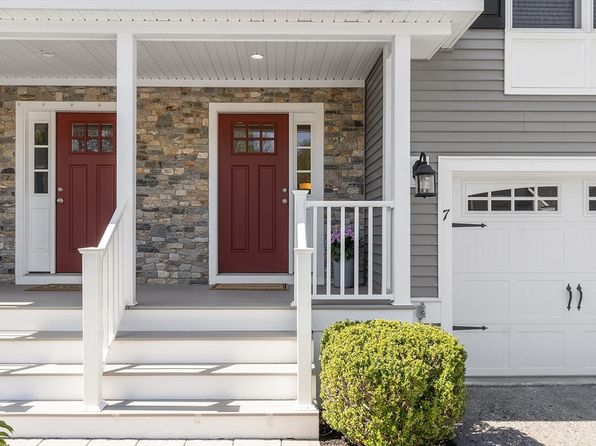 7 Commodore Way #7, Westford, MA 01886