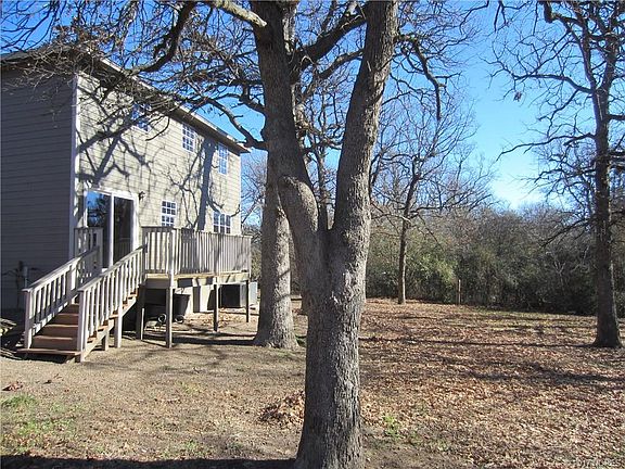 3rd image of 1413 N Cedar Point Dr
