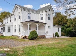 1122 Egypt Rd, Oaks, PA 19456