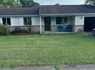 9800 Stanalouise Dr, Louisville, KY 40291