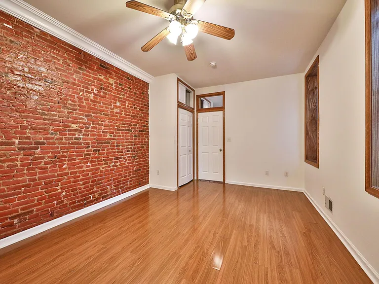 1832 W Girard Ave #1 — Photo 7