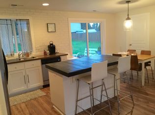 122 S Spruce Ave, Yacolt, WA 98675