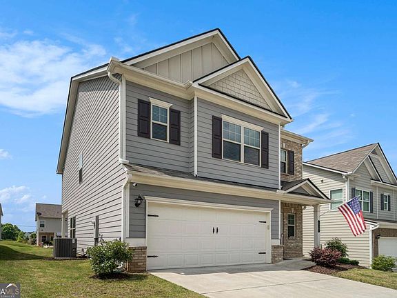 2nd image of 113 Waterside Dr