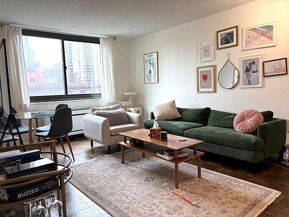 4th image of 275 W 96th St APT 10K