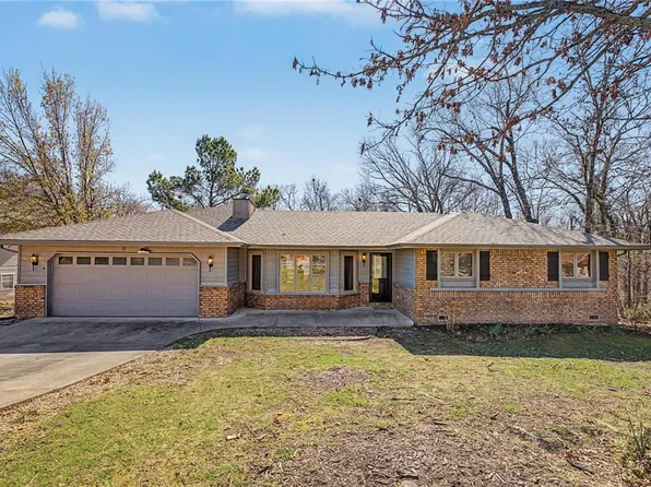 9 Farnham Dr, Bella Vista, AR 72714