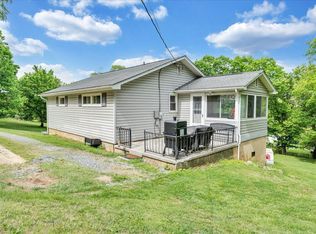 493 Culpepper Ave, Buchanan, VA 24066