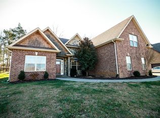 733 Twin View Dr, Murfreesboro, TN 37128