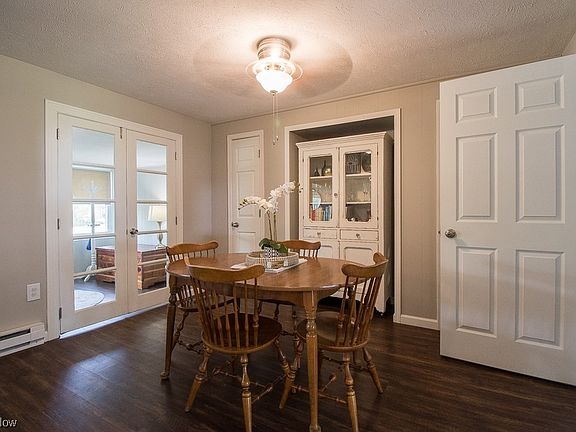 4th image of 8415 Grenway Dr