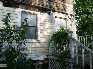 1 Golden Hill St, Bethel, CT 06801