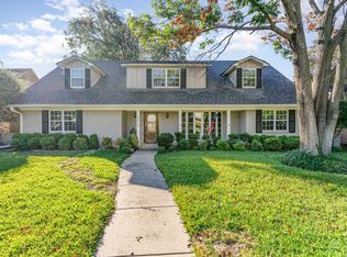 9910 Vistadale Dr, Dallas, TX 75238