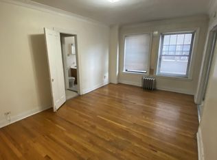 541 W Briar Pl #4B, Chicago, IL 60657