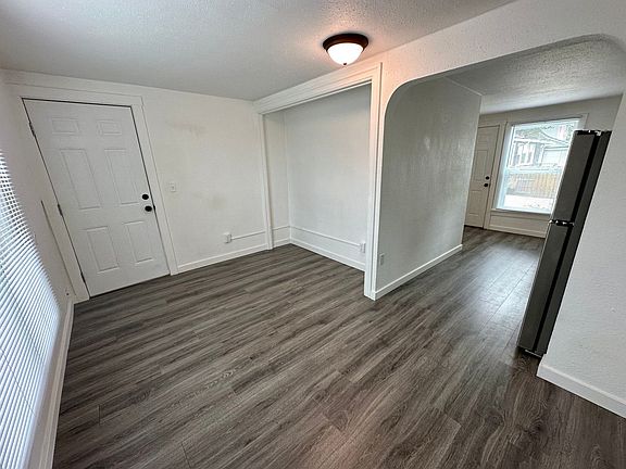 5th image of 327 N 4th St #9