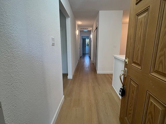 4th image of 2180 Farrol Ave